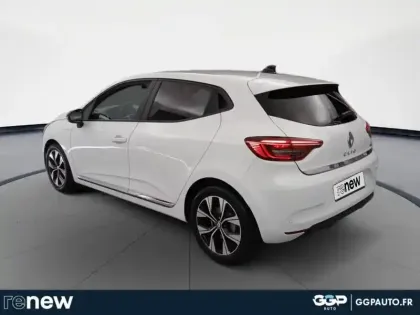 Photo 77 Renault Clio  1.6 E-Tech hybride 145ch Evolution