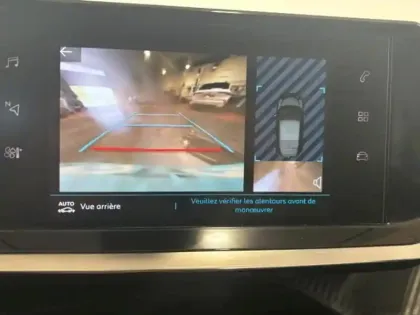 Photo 9 Peugeot 208  e- 136 Style Camera 180 Carplay Led