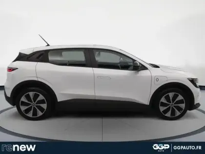 Photo 20 Renault Megane  E-Tech Electric EV60 130ch Evolution ER super charge -B