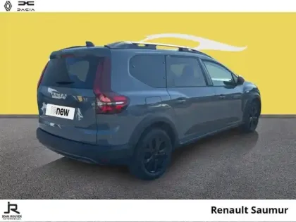Photo 11 Dacia Jogger  1.6 hybrid 140ch Extreme+ 7 places -24
