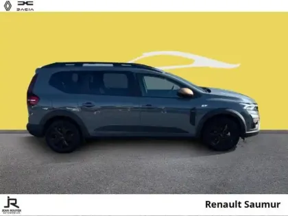 Photo 12 Dacia Jogger  1.6 hybrid 140ch Extreme+ 7 places -24
