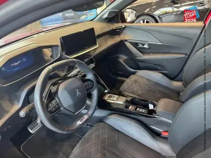 Photo 14 Peugeot 208  e- 136ch GT Pack