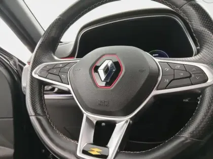 Photo 14 Renault Arkana  1.6 E-Tech hybride 145ch RS Line Fast Track