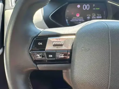 Photo 13 DS DS 3  E-Tense 156ch Opera
