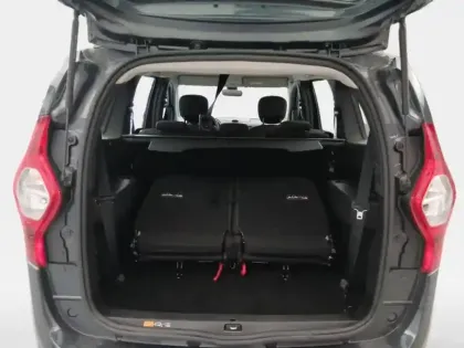 Photo 8 Dacia Lodgy  1.5 Blue dCi 115ch 15 ans 7 places E6D-Full