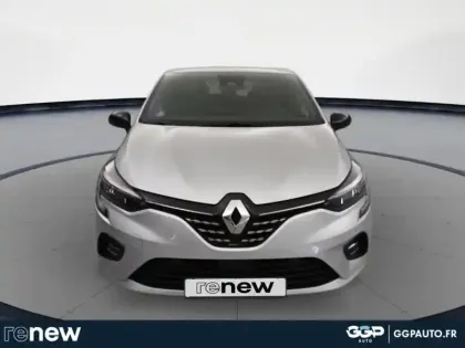 Photo 82 Renault Clio  1.6 E-Tech hybride 145ch Techno