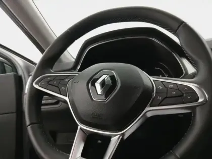 Photo 14 Renault Captur  1.6 E-Tech hybride 145ch Intens -21