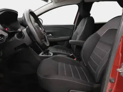 Photo 12 Dacia Jogger  1.0 TCe 110ch Confort 7 places