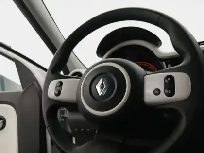 Photo 89 Renault Twingo  1.0 SCe 65ch Equilibre