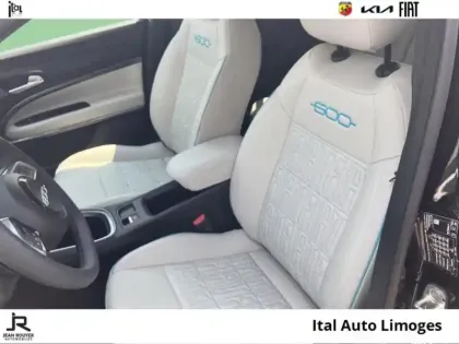 Photo 8 Fiat 600  1.2 Hybrid Turbo 110ch La Prima eDCT6
