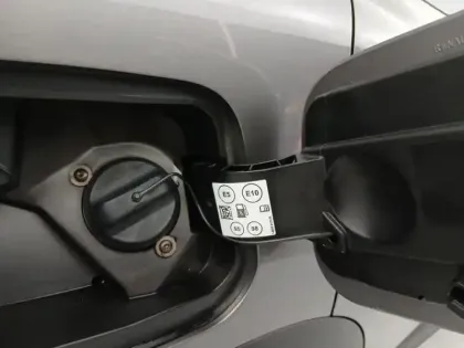 Photo 9 Renault Captur  1.6 E-Tech full hybrid 145ch esprit Alpine