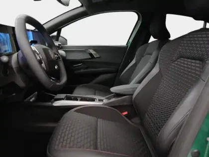 Photo 13 Renault Clio  1.8 E-Tech 160ch full hybrid Techno