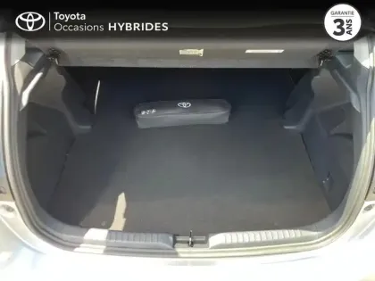 Photo 9 Toyota Yaris  116h Dynamic Business 5p + Programme Beyond Zero Academy MY21
