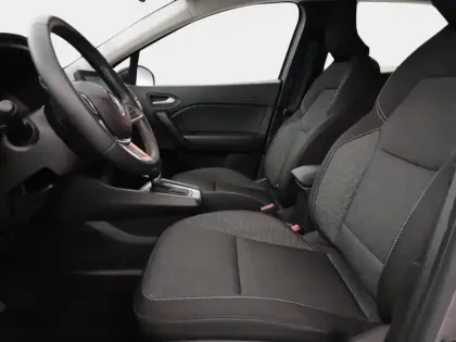 Photo 13 Renault Captur  1.6 E-Tech hybride 145ch Zen -21