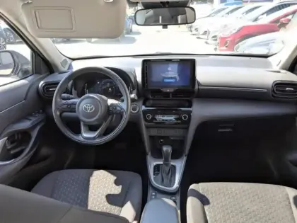 Photo 9 Toyota Yaris  Cross 116h Dynamic MC24