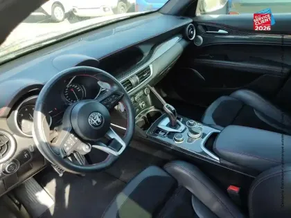Photo 14 Alfa Romeo Stelvio  2.2 Diesel 210ch Estrema Q4 AT8 MY22