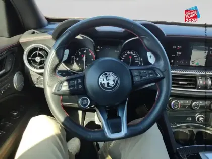 Photo 11 Alfa Romeo Stelvio  2.2 Diesel 210ch Estrema Q4 AT8 MY22