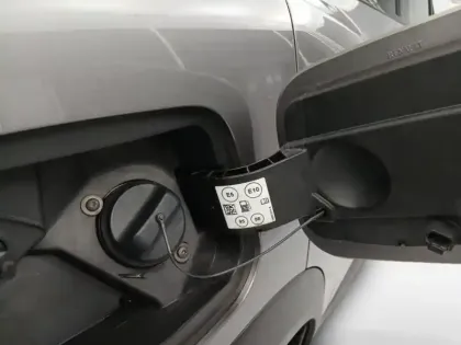 Photo 39 Renault Captur  1.6 E-Tech full hybrid 145ch esprit Alpine