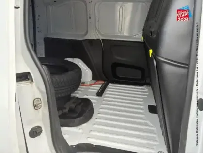 Photo 10 Peugeot Partner  Standard 800kg 100 kW Batterie 50 kWh Premium