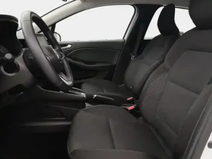 Photo 13 Renault Clio  1.6 E-Tech hybride 145ch Equilibre