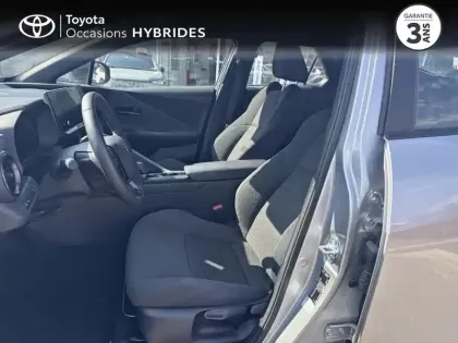 Photo 12 Toyota C-HR  1.8 Hybride 140ch Dynamic Business NG23