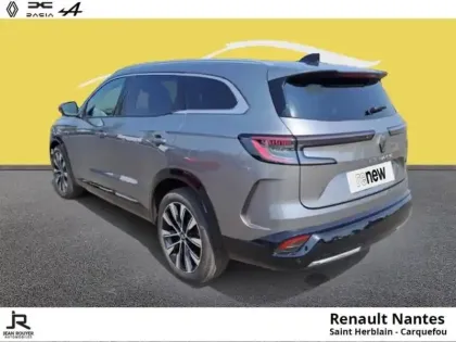 Photo 6 Renault Espace  1.2 E-Tech full hybrid 200ch Techno 5 places - 24