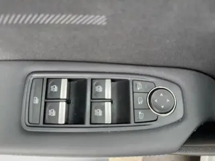 Photo 11 Renault Symbioz  1.8 E-Tech full hybrid 160ch esprit Alpine - 25
