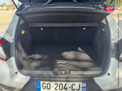 Photo 28 Renault Captur  1.6 E-Tech hybride 145ch Techno