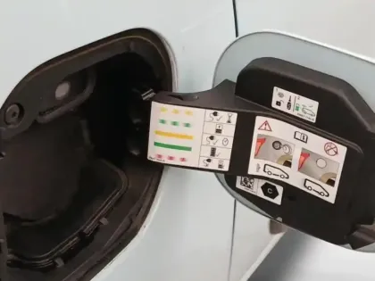 Photo 69 Renault Twingo  E-Tech Electric Zen R80 Achat Intégral - 21MY