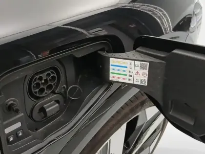 Photo 99 Renault Megane  E-Tech Electric EV60 220ch Techno super charge -C