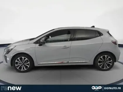 Photo 16 Renault Clio  1.6 E-Tech 145ch full hybrid esprit Alpine - 24