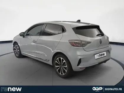Photo 17 Renault Clio  1.6 E-Tech 145ch full hybrid esprit Alpine - 24