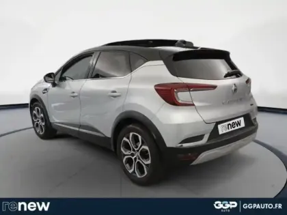 Photo 17 Renault Captur  1.6 E-Tech hybride 145ch Techno