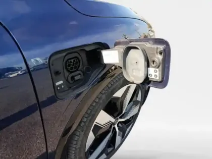 Photo 24 Renault Megane  E-Tech Electric EV60 220ch Techno optimum charge -C