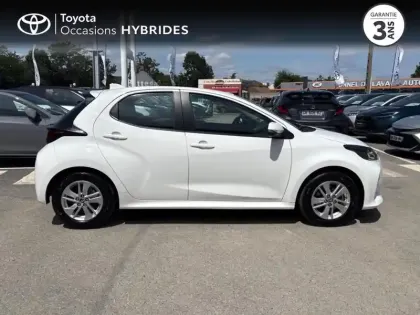 Photo 5 Toyota Yaris  116h Dynamic Business 5p MC24