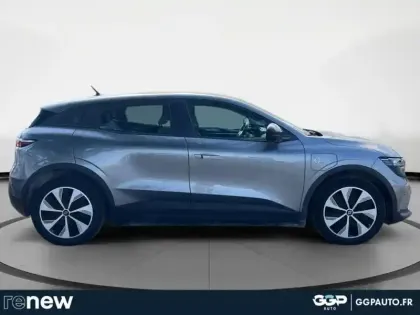 Photo 5 Renault Megane  E-Tech Electric EV60 130ch Evolution ER super charge -B