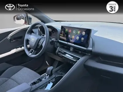 Photo 13 Toyota C-HR  2.0 Hybride Rechargeable 225ch Graphic MY26