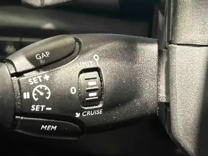 Photo 13 Citroën C5 aircross  Hybrid rechargeable 225ch Shine Pack ë-EAT8