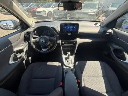 Photo 8 Toyota Yaris  Cross 116h Dynamic MC24