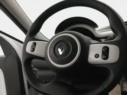Photo 74 Renault Twingo  E-Tech Electric Equilibre R80 Achat Intégral