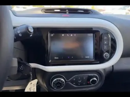 Photo 11 Renault Twingo  E-Tech Electric Equilibre R80 Achat Intégral