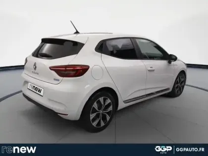 Photo 34 Renault Clio  Réversible 1.6 E-Tech full hybrid 145 Evolution