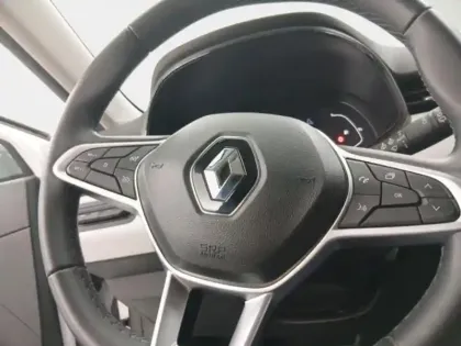 Photo 13 Renault Clio  Réversible 1.6 E-Tech full hybrid 145 Evolution