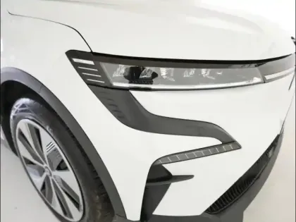 Photo 12 Renault Megane  E-Tech Electric EV60 130ch Evolution ER super charge -C