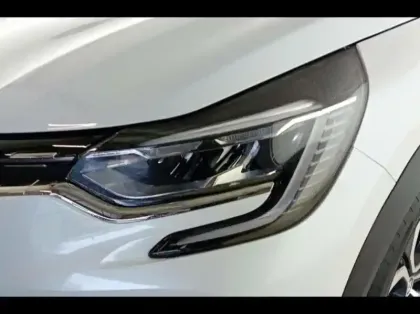 Photo 11 Renault Captur  1.6 E-Tech full hybrid 145ch Techno