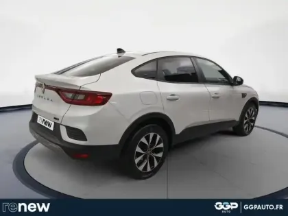 Photo 19 Renault Arkana  1.6 E-Tech hybride 145ch Evolution -22