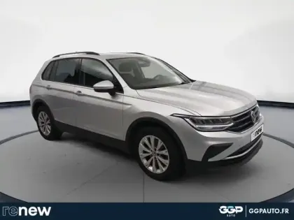 Photo 51 Volkswagen Tiguan  2.0 TDI 150ch Life Plus DSG7