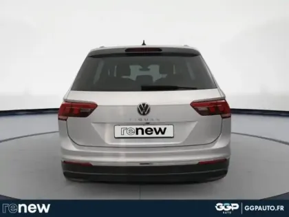 Photo 18 Volkswagen Tiguan  2.0 TDI 150ch Life Plus DSG7