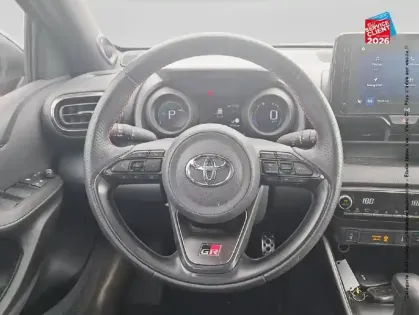Photo 11 Toyota Yaris  116h GR Sport 5p MY22