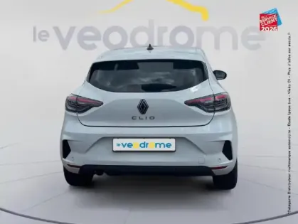 Photo 6 Renault Clio  1.5 Blue dCi 100ch Evolution